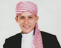 PEMBIMBING ELSHA TOUR